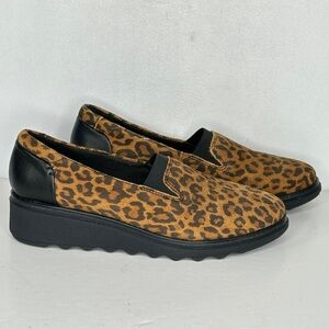Clarks Sharon Dolly Wedge Loafers Leopard‎ Print Sz 6.5